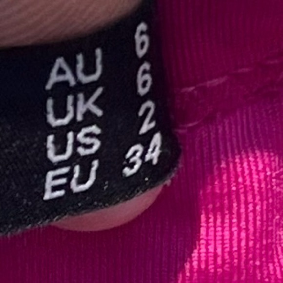 Lookbook Crochet/Lace  Swimsuit Pink Size 6 Great Condition - Picture 11 of 12